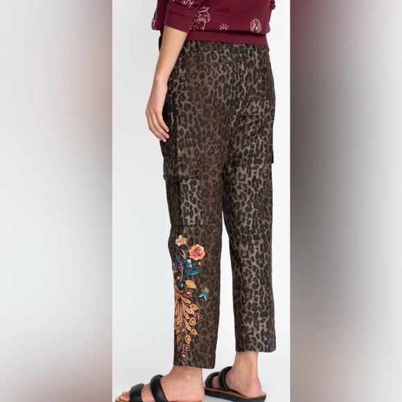 Johnny Was Shuri Cargo Pant Leopard Print Brown Size Medium - Picture 2 of 13